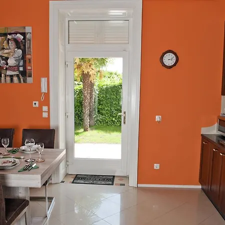 Isadora Apartman *